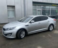 Серый Киа K5, объемом двигателя 2 л и пробегом 363 тыс. км за 8750 $, фото 3 на Automoto.ua