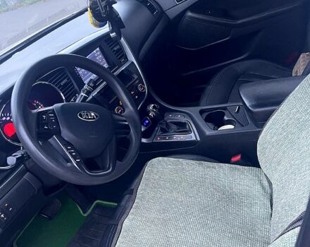 Кіа K5 2013 у Одесі на Automoto.ua Сірий Кіа K5, об'ємом двигуна 2 л та пробігом 199 тис. км за 8500 $, фото 8 на Automoto.ua