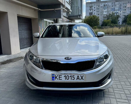 Сірий Кіа K5, об'ємом двигуна 2 л та пробігом 204 тис. км за 8000 $, фото 1 на Automoto.ua