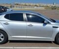 Серый Киа K5, объемом двигателя 2 л и пробегом 308 тыс. км за 6500 $, фото 1 на Automoto.ua