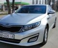 Сірий Кіа K5, об'ємом двигуна 2 л та пробігом 153 тис. км за 8500 $, фото 2 на Automoto.ua