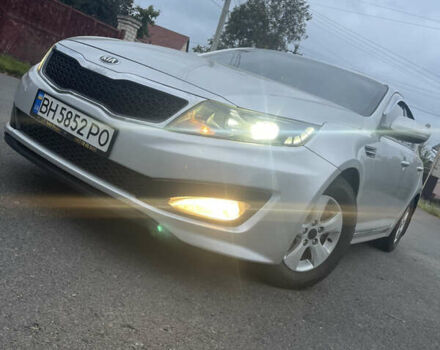 Кіа K5 2013 у Одесі на Automoto.ua Сірий Кіа K5, об'ємом двигуна 2 л та пробігом 199 тис. км за 8500 $, фото 1 на Automoto.ua