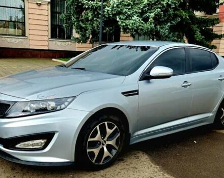 Серый Киа K5, объемом двигателя 2 л и пробегом 249 тыс. км за 8700 $, фото 3 на Automoto.ua