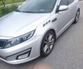 Серый Киа K5, объемом двигателя 2 л и пробегом 230 тыс. км за 6300 $, фото 2 на Automoto.ua