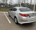 Серый Киа K5, объемом двигателя 2 л и пробегом 241 тыс. км за 8800 $, фото 4 на Automoto.ua