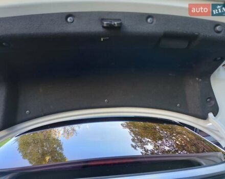 Серый Киа K5, объемом двигателя 2 л и пробегом 202 тыс. км за 12300 $, фото 42 на Automoto.ua