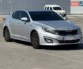 Серый Киа K5, объемом двигателя 2 л и пробегом 320 тыс. км за 8998 $, фото 2 на Automoto.ua