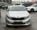Серый Киа K5, объемом двигателя 2 л и пробегом 185 тыс. км за 8800 $, фото 6 на Automoto.ua