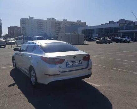 Серый Киа K5, объемом двигателя 2 л и пробегом 177 тыс. км за 10400 $, фото 4 на Automoto.ua