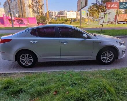 Серый Киа K5, объемом двигателя 2 л и пробегом 202 тыс. км за 12300 $, фото 5 на Automoto.ua