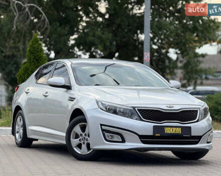 Серый Киа K5, объемом двигателя 2 л и пробегом 218 тыс. км за 8350 $, фото 4 на Automoto.ua