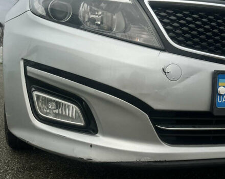 Серый Киа K5, объемом двигателя 2 л и пробегом 246 тыс. км за 7600 $, фото 9 на Automoto.ua