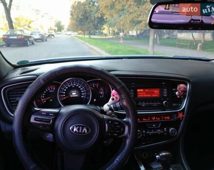 Серый Киа K5, объемом двигателя 2 л и пробегом 202 тыс. км за 12300 $, фото 22 на Automoto.ua