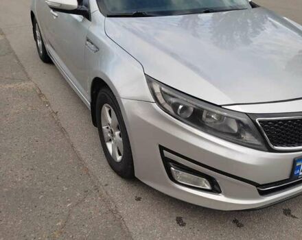 Сірий Кіа K5, об'ємом двигуна 2 л та пробігом 420 тис. км за 7700 $, фото 4 на Automoto.ua
