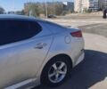 Серый Киа K5, объемом двигателя 2 л и пробегом 177 тыс. км за 10400 $, фото 7 на Automoto.ua