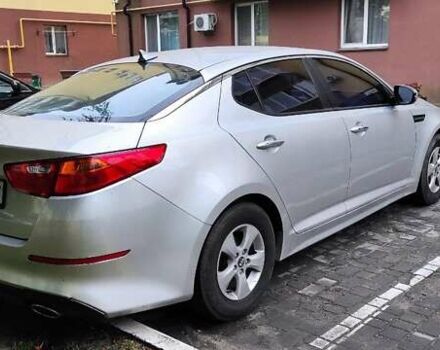 Серый Киа K5, объемом двигателя 2 л и пробегом 222 тыс. км за 10900 $, фото 5 на Automoto.ua