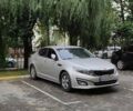 Серый Киа K5, объемом двигателя 2 л и пробегом 222 тыс. км за 10900 $, фото 9 на Automoto.ua