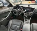 Серый Киа K5, объемом двигателя 2 л и пробегом 205 тыс. км за 10490 $, фото 16 на Automoto.ua