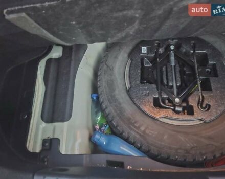 Серый Киа K5, объемом двигателя 2 л и пробегом 239 тыс. км за 12652 $, фото 11 на Automoto.ua