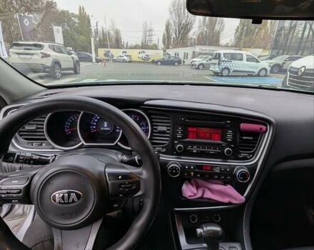 Серый Киа K5, объемом двигателя 2 л и пробегом 364 тыс. км за 8500 $, фото 10 на Automoto.ua