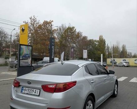 Серый Киа K5, объемом двигателя 2 л и пробегом 364 тыс. км за 8500 $, фото 6 на Automoto.ua