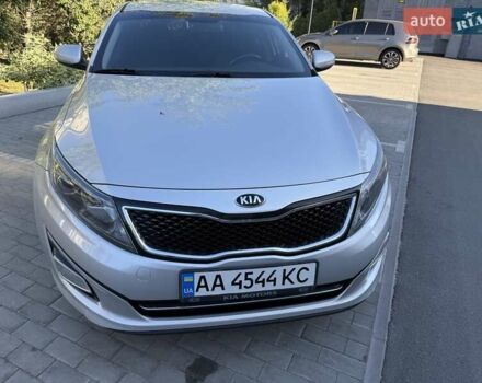 Серый Киа K5, объемом двигателя 2 л и пробегом 248 тыс. км за 9200 $, фото 13 на Automoto.ua