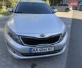 Серый Киа K5, объемом двигателя 2 л и пробегом 248 тыс. км за 9200 $, фото 13 на Automoto.ua