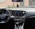 Серый Киа K5, объемом двигателя 2 л и пробегом 222 тыс. км за 10900 $, фото 26 на Automoto.ua