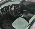 Серый Киа K5, объемом двигателя 2 л и пробегом 365 тыс. км за 8700 $, фото 2 на Automoto.ua