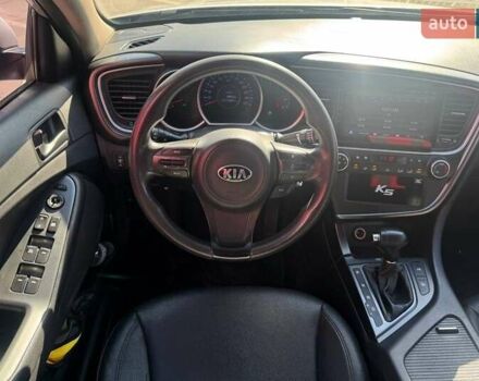 Сірий Кіа K5, об'ємом двигуна 2 л та пробігом 225 тис. км за 9490 $, фото 13 на Automoto.ua