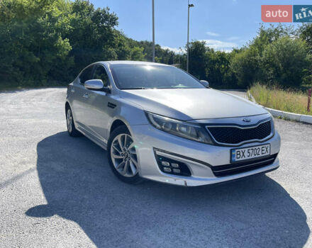 Серый Киа K5, объемом двигателя 2 л и пробегом 156 тыс. км за 9199 $, фото 1 на Automoto.ua