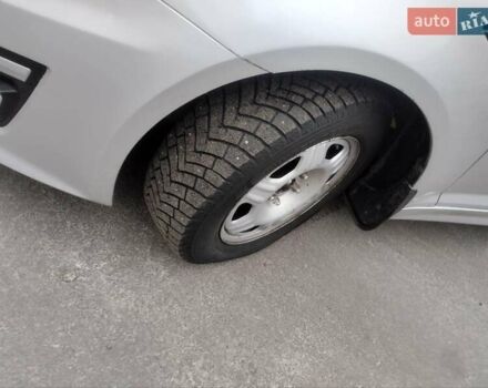 Серый Киа K5, объемом двигателя 2 л и пробегом 261 тыс. км за 6999 $, фото 13 на Automoto.ua