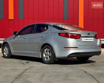 Серый Киа K5, объемом двигателя 2 л и пробегом 224 тыс. км за 10490 $, фото 4 на Automoto.ua