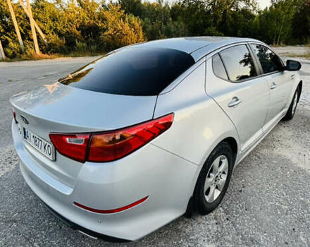 Серый Киа K5, объемом двигателя 2 л и пробегом 222 тыс. км за 10000 $, фото 8 на Automoto.ua