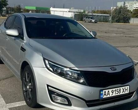 Серый Киа K5, объемом двигателя 2 л и пробегом 340 тыс. км за 8999 $, фото 4 на Automoto.ua