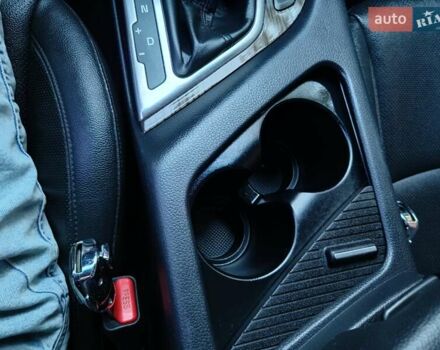 Серый Киа K5, объемом двигателя 2 л и пробегом 202 тыс. км за 12300 $, фото 15 на Automoto.ua