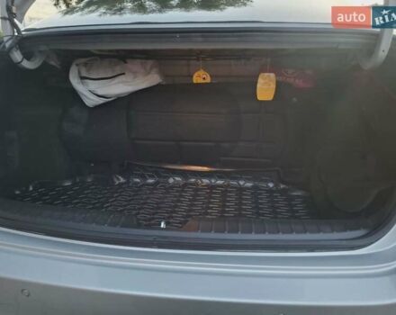 Серый Киа K5, объемом двигателя 2 л и пробегом 239 тыс. км за 12652 $, фото 9 на Automoto.ua