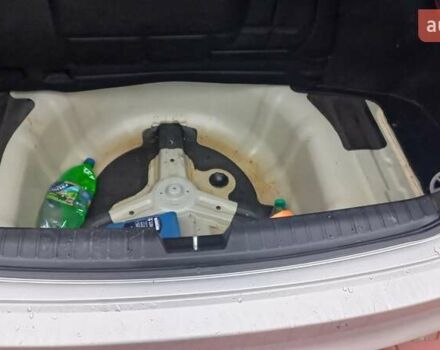 Серый Киа K5, объемом двигателя 2 л и пробегом 239 тыс. км за 12652 $, фото 33 на Automoto.ua