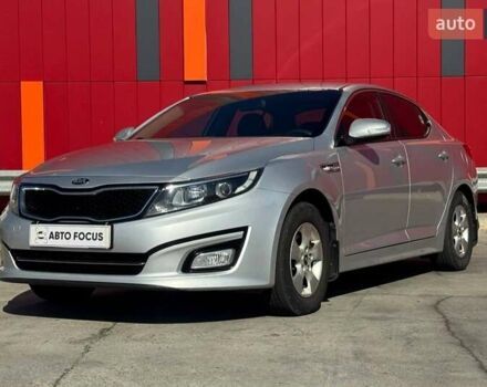 Сірий Кіа K5, об'ємом двигуна 2 л та пробігом 225 тис. км за 9490 $, фото 3 на Automoto.ua