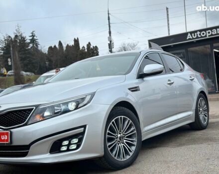 Серый Киа K5, объемом двигателя 2 л и пробегом 205 тыс. км за 10790 $, фото 1 на Automoto.ua