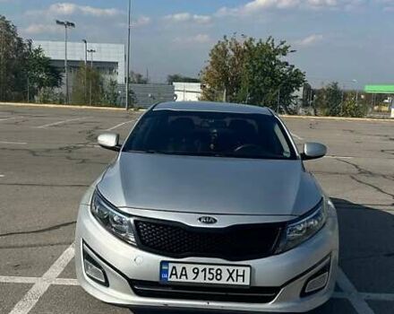 Серый Киа K5, объемом двигателя 2 л и пробегом 340 тыс. км за 8999 $, фото 3 на Automoto.ua