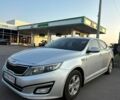 Серый Киа K5, объемом двигателя 2 л и пробегом 362 тыс. км за 6300 $, фото 1 на Automoto.ua