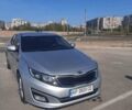 Серый Киа K5, объемом двигателя 2 л и пробегом 177 тыс. км за 10400 $, фото 1 на Automoto.ua
