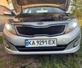 Серый Киа K5, объемом двигателя 2 л и пробегом 200 тыс. км за 11900 $, фото 1 на Automoto.ua