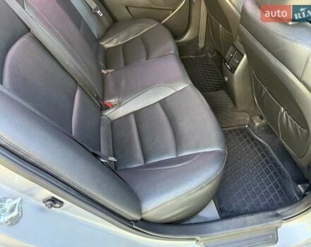 Серый Киа K5, объемом двигателя 2 л и пробегом 248 тыс. км за 9200 $, фото 10 на Automoto.ua