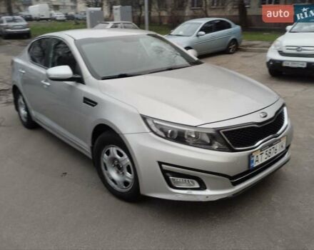 Серый Киа K5, объемом двигателя 2 л и пробегом 261 тыс. км за 6999 $, фото 3 на Automoto.ua