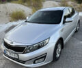 Серый Киа K5, объемом двигателя 2 л и пробегом 222 тыс. км за 10000 $, фото 1 на Automoto.ua