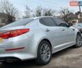 Серый Киа K5, объемом двигателя 2 л и пробегом 205 тыс. км за 10490 $, фото 6 на Automoto.ua