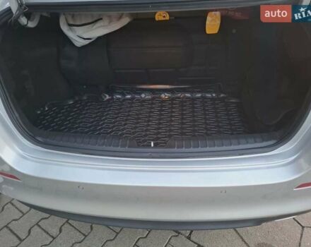 Серый Киа K5, объемом двигателя 2 л и пробегом 239 тыс. км за 12652 $, фото 8 на Automoto.ua