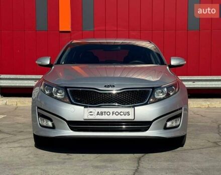 Сірий Кіа K5, об'ємом двигуна 2 л та пробігом 225 тис. км за 9490 $, фото 2 на Automoto.ua